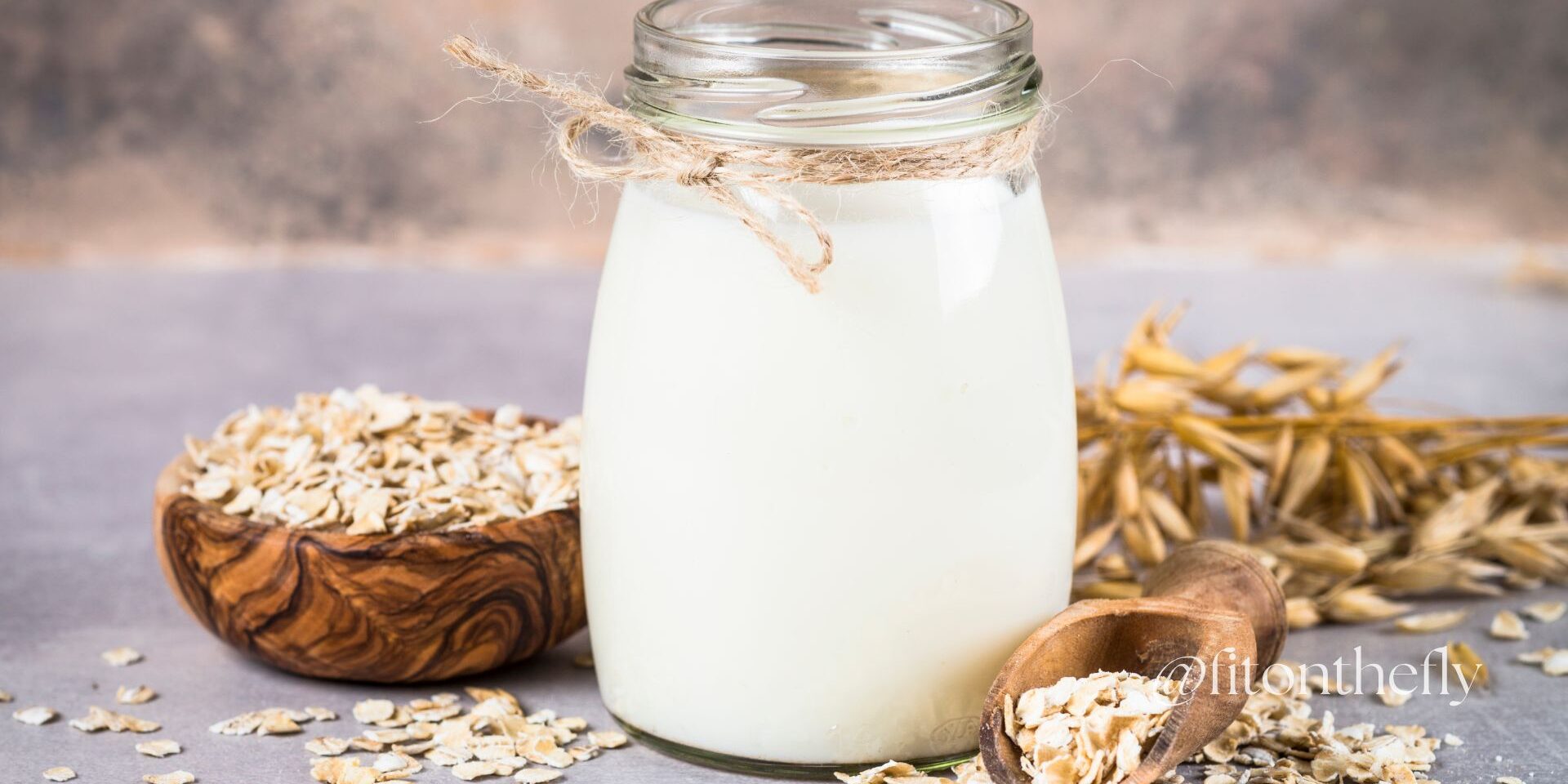 How to make oat milk at home with fresh oats and healthy ingredients